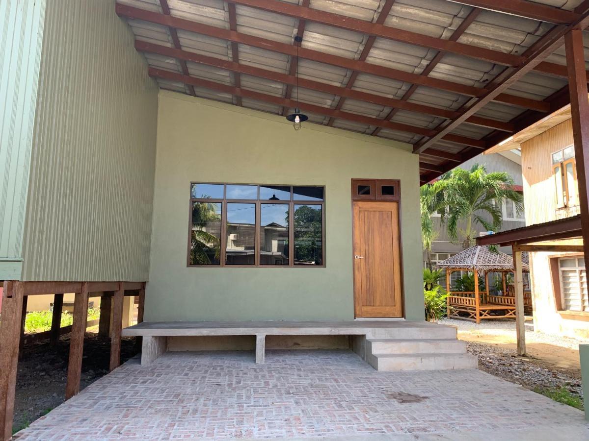 Sarah Guesthouse Kuala Terengganu Eksteriør bilde