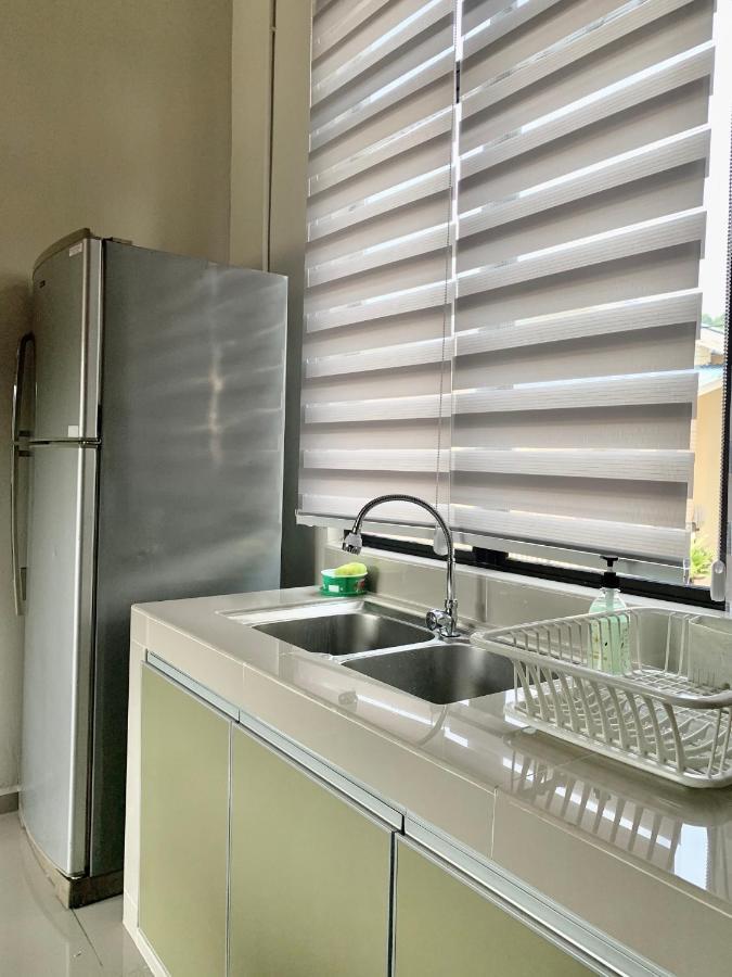Sarah Guesthouse Kuala Terengganu Eksteriør bilde